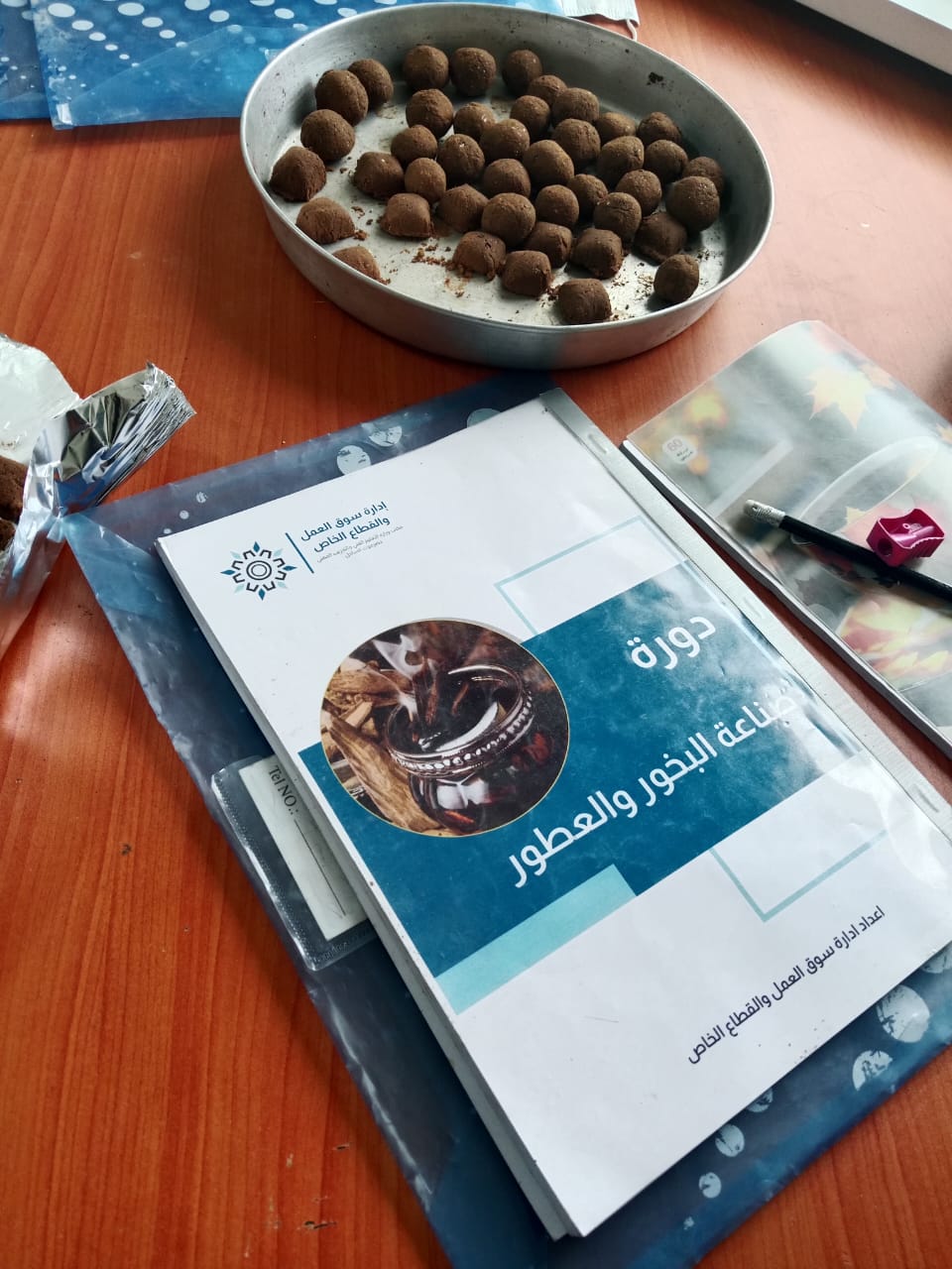 قصة إشراق هي حكاية شغف لم يتوقف، وإرادة صنعت لنفسها طريقًا نحو الأمل والعمل.